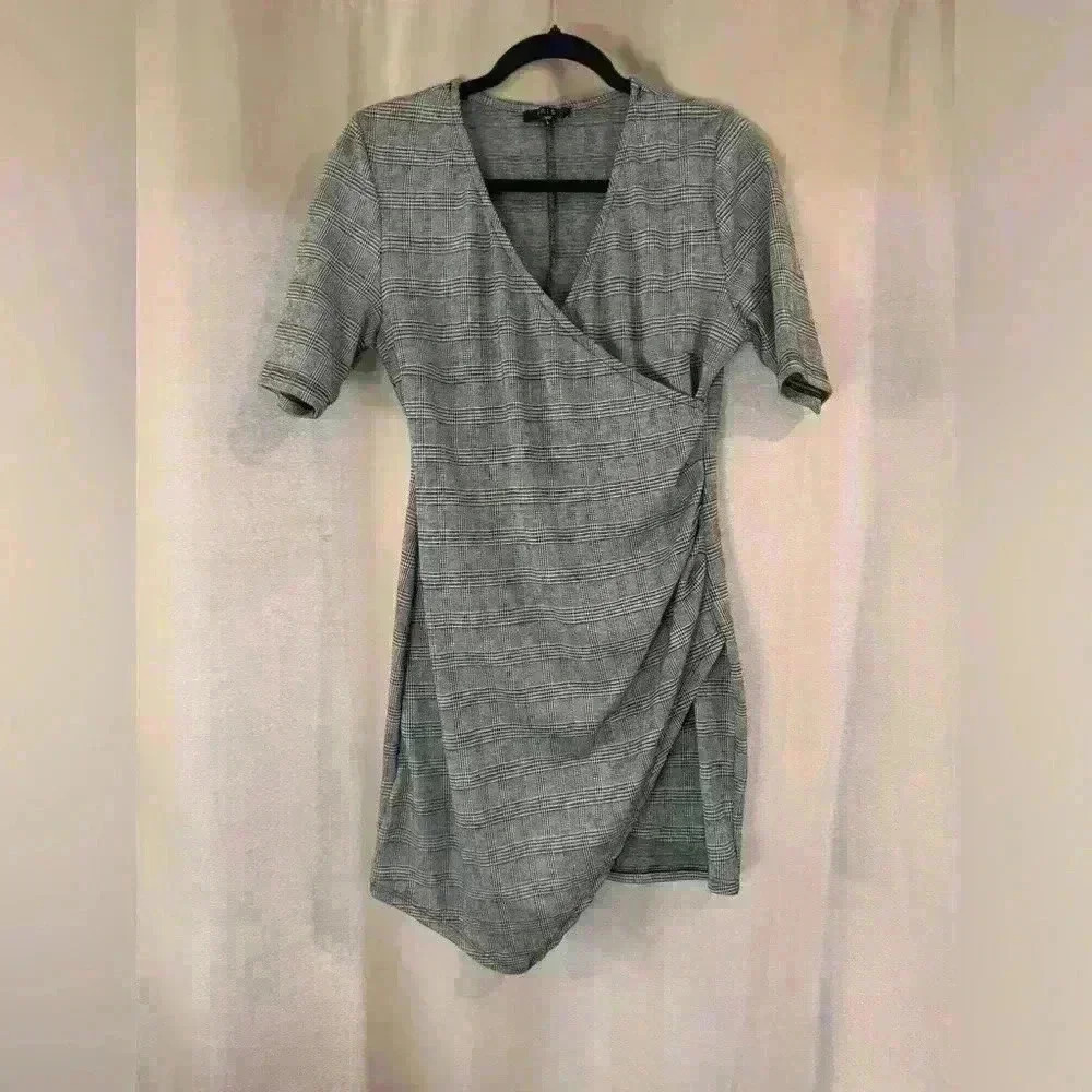 Women’s Gray and Black Iris Dress